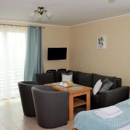 Comfort-24 Plus Słupca Exteriör bild