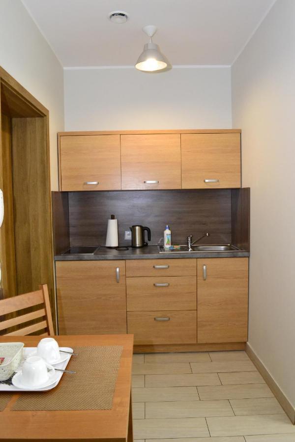 Comfort-24 Plus Słupca Exteriör bild